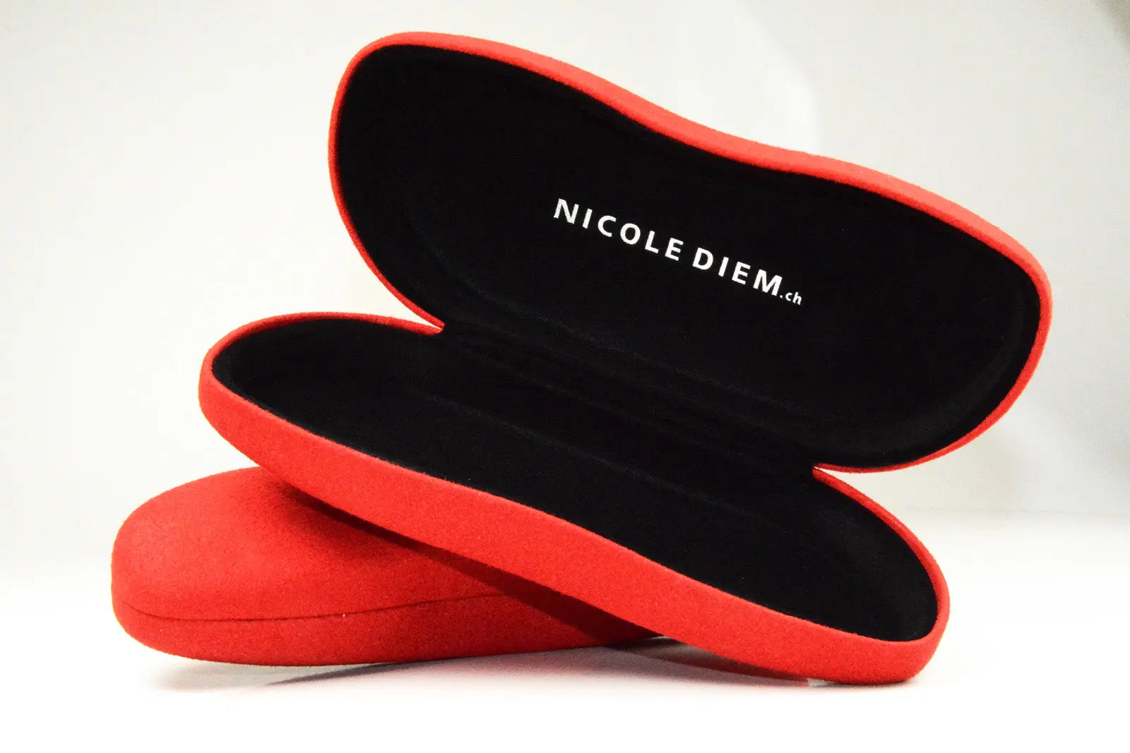 Alcatara glasses case NICOLE DIEM